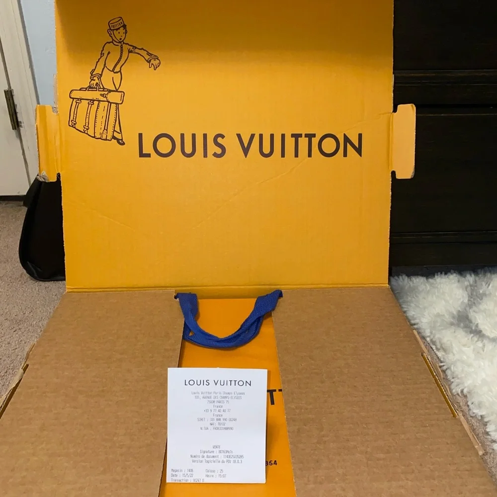LV Pochette Métis - Picture 6 of 15